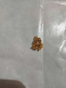 Golden lotus nose pin