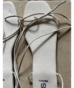 Strappy Flats❤️sale