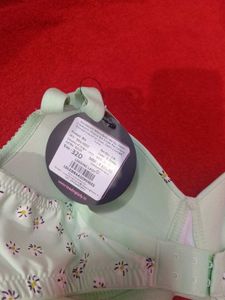 Women Padded Bra
