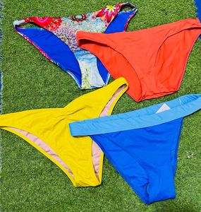 Larger Xl both fit for brifs