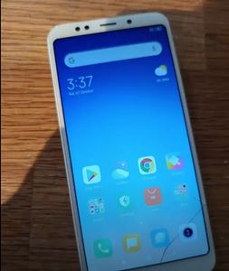 Mi Note 5 And Samsung Galaxy J7