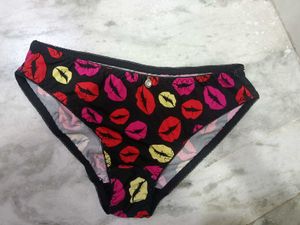 Lip Print Bra &amp; Panty Set