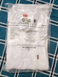 Levi&#39;s White Shirt