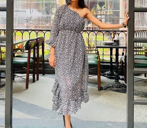 Urgent Sale-Off Shoulder Dress