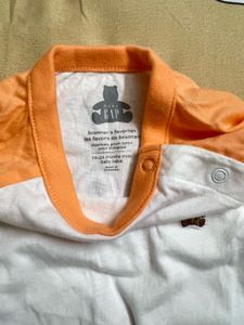 Cute GAP Baby Bodysuit