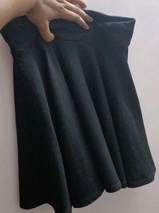 Korean Style Pleated Black Mini Skirt: Used Once