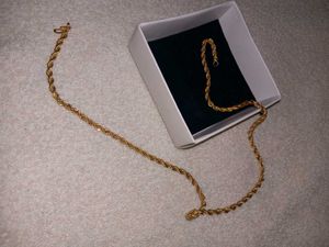 Gold Tone Chain Necklace
