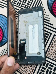 📱 Samsung Smartphone – Fully Working Display