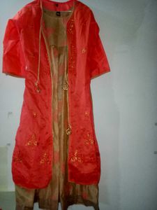 Elegant Gown With Jacket