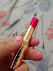 This Is Lakme Rose Creamy Lipstick With Shine