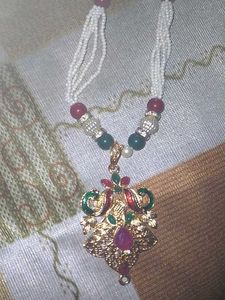 Elegant Beaded Necklace
