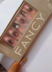 Press On Nails