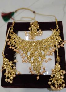 Elegant Gold-Tone Indian Jewelry Set
