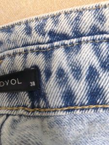 Light Wash Denim Jeans