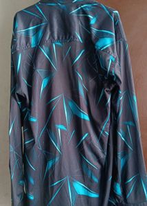 ✨Premium Black&amp;Teal Printed Shirt–Modern &amp; Stylish