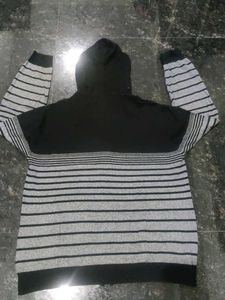 🔥499 Sale 💥All Little Larger Black Hoodie - Size