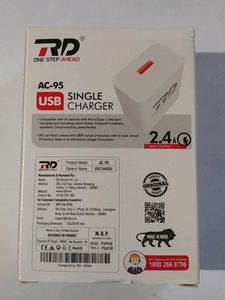 USB Charger (RD)