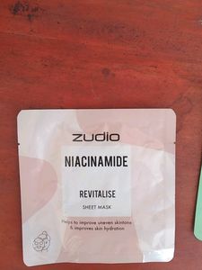 Zudio NIACINAMIDE and SALICYLIC ACID sheetmasks