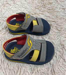Shoe For 2/3 Yrs Kid In A Very Good Condition