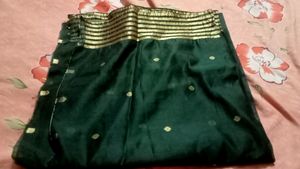 Beautiful Dupatta With LINE border And Flower Work