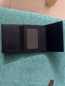 Stylish RFID Safe Wallet With Pop Up Card Holder