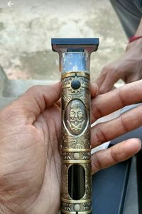 Metal Body Chargable Hair Trimmer For Men& Women