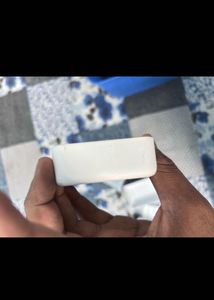 Magnetic Wireless Power Bank