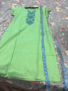 Green Embroidered kurta