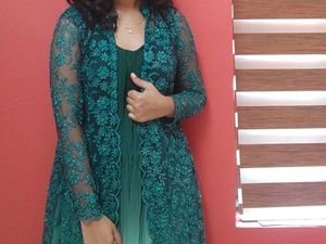 Elegant Green Embroidered Kurta Suit