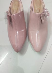 Fashionable Heels For Girls