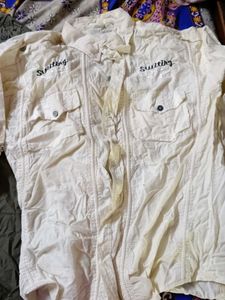 4 Cotton Shirts, Both Are Use But Not Damage