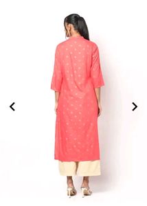 Avaasa Foil Printed Kurta