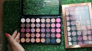 Swiss Beauty Eyeshadow Palette