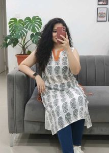 Printed White Kurta (Size M To L)