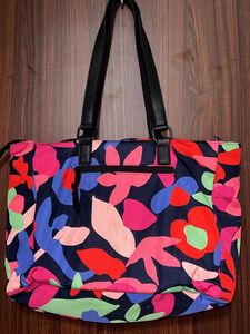 Colorful Floral Print Shoulder Bag