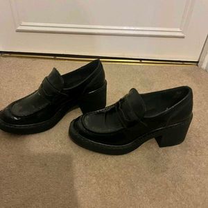 H&amp;M Black Heeled Loafers