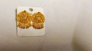 Golden Jhumka Combos