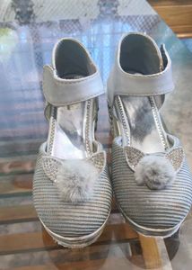 Girls heels