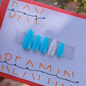 Press On Nails
