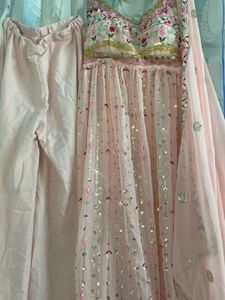 Sleeveless Nyra Cut With Trouser Dupptta