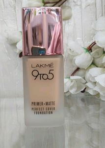 🆕 Lakme 9TO5 PRIMER+MATTE PERFECT COVER FOUNDATION