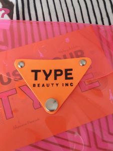 Type  Lip oil stick.baraly berry