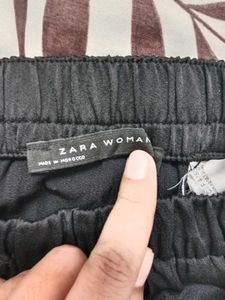 Original Zara Skirt With Double Side Pocket