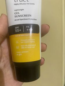 Unsealed  Deconstruct Lightweight Gel Sunscreen SP