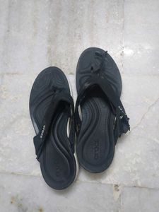 CROCS used Slippers
