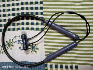 Syska Wireless Neckband Earphone