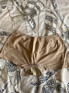 Set Of 11