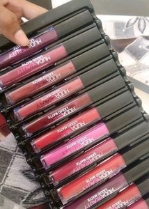 Huda Beauty 👄lipsticks Combo