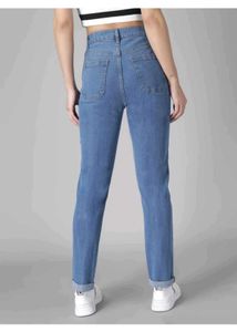 Regular High Rise Blue Jeans