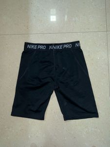 NIKE PRO SHORTS